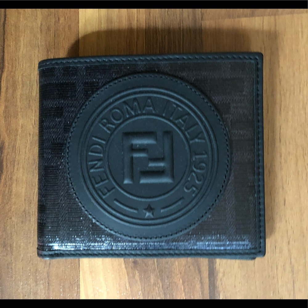 Fendi bifold wallet